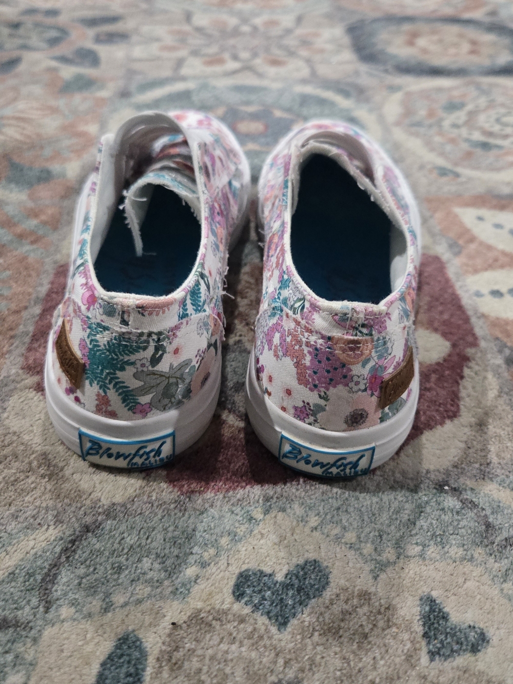 Blowfish Malibu Women's 8 Malibu Marley Floral Canvas Slip On Sneakers - Picture 3 of 5